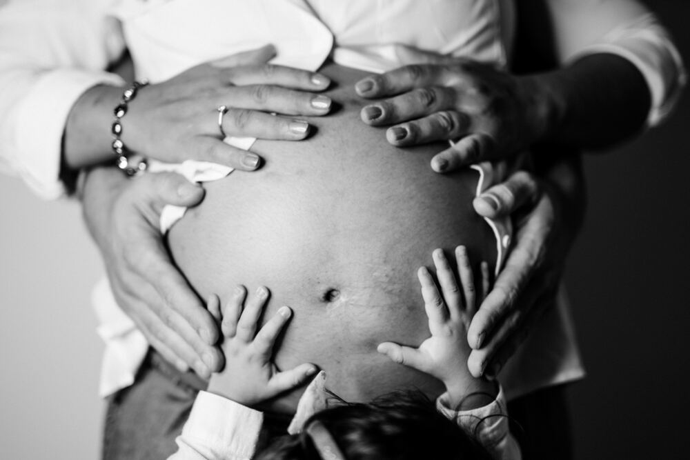 Fotografo maternity Bologna - ritratto gravidanza