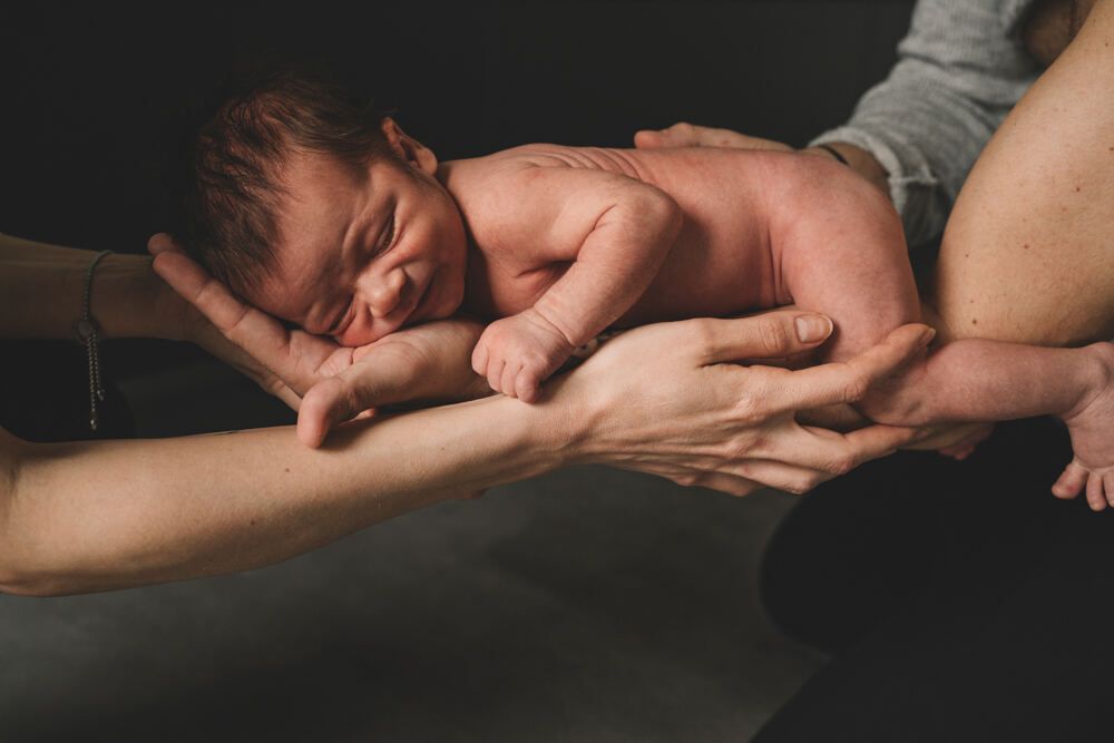 Fotografo newborn Bologna - neonato dorme